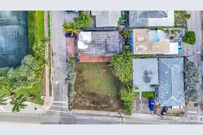356 Balboa Street, Hollywood, FL 33019 - Photo 2