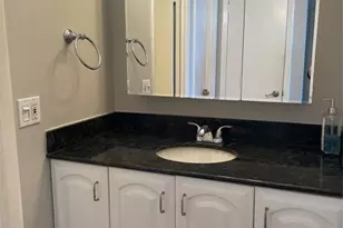 3015 N Ocean Blvd, Fort Lauderdale, FL 33308 - Photo 24