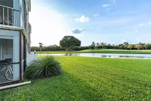 9611 N Hollybrook Lake Dr, Pembroke Pines, FL 33025 - Photo 1