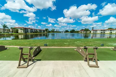 9611 N Hollybrook Lake Drive #107, Pembroke Pines, FL 33025 - Photo 32