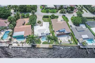 412 SE 28th Avenue, Pompano Beach, FL 33062 - Photo 1