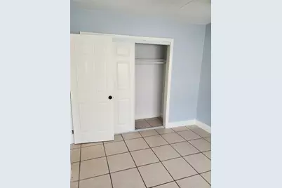 1876 NW 52nd Avenue, Lauderhill, FL 33313 - Photo 6