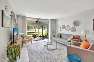 700 S Hollybrook Dr, Hollywood, FL 33025 - Photo 4