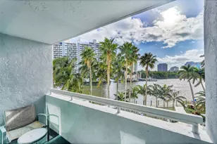 2670 E Sunrise Blvd, Fort Lauderdale, FL 33304 - Photo 2