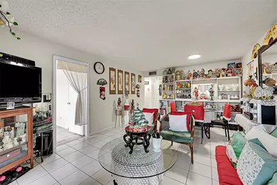 10442 Sunrise Lakes Boulevard #202, Sunrise, FL 33322 - Photo 12