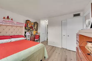 10442 Sunrise Lakes Blvd, Sunrise, FL 33322 - Photo 6