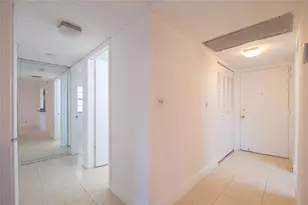 9233 SW 8th St, Boca Raton, FL 33428 - Photo 22