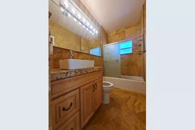906 NE 3 Street, Hallandale Beach, FL 33009 - Photo 12