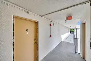 6193 Rock Island Rd, Tamarac, FL 33319 - Photo 30