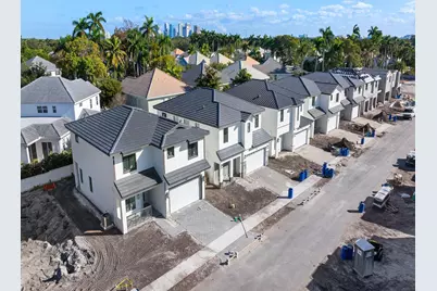 1453 SW 23rd Court, Fort Lauderdale, FL 33315 - Photo 10