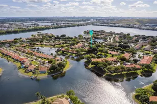 35 Centennial Ct, Deerfield Beach, FL 33442 - Photo 12