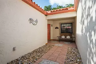 35 Centennial Ct, Deerfield Beach, FL 33442 - Photo 8