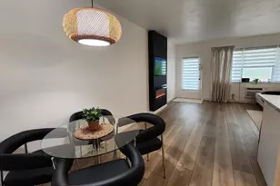 1015 SW 11th Ave, Hallandale Beach, FL 33009 - Photo 12