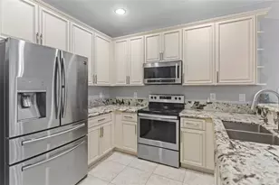 7440 Willow Grove Pl, Davie, FL 33314 - Photo 4