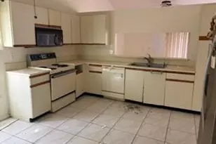 9332 Laurel Green Dr, Boynton Beach, FL 33437 - Photo 6