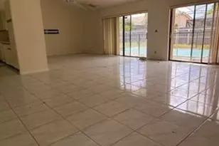 9332 Laurel Green Dr, Boynton Beach, FL 33437 - Photo 4