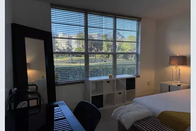 545 Oaks Lane #105, Pompano Beach, FL 33069 - Photo 12