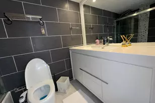 545 Oaks Ln, Pompano Beach, FL 33069 - Photo 18