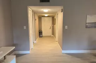 545 Oaks Ln, Pompano Beach, FL 33069 - Photo 20