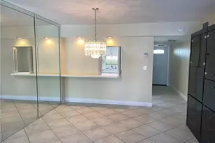 9410 N Hollybrook Lake Dr, Hollywood, FL 33025 - Photo 6