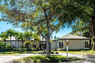 1244 S Military Trail, Deerfield Beach, FL 33442 - Photo 4