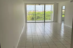 2661 S Course Dr, Pompano Beach, FL 33069 - Photo 10