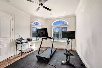 642 Palm Drive, Hallandale Beach, FL 33009 - Photo 22