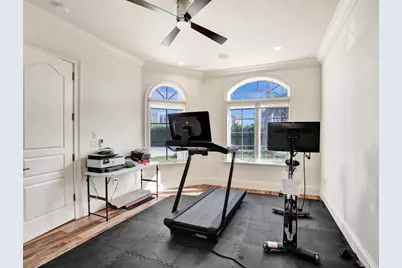 642 Palm Drive, Hallandale Beach, FL 33009 - Photo 22