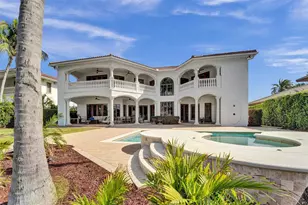 642 Palm Dr, Hallandale Beach, FL 33009 - Photo 2