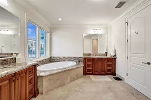 642 Palm Dr, Hallandale Beach, FL 33009 - Photo 60