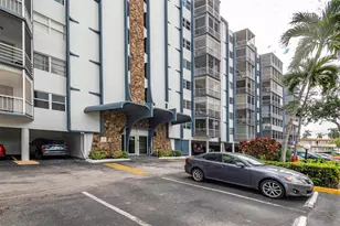 200 Diplomat Pkwy, Hallandale Beach, FL 33009 - Photo 26