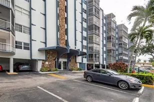 200 Diplomat Pkwy, Hallandale Beach, FL 33009 - Photo 26