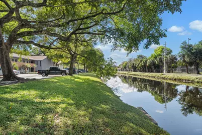 371 87th Terrace #371, Plantation, FL 33324 - Photo 12
