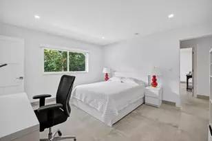 41 S Compass Dr, Fort Lauderdale, FL 33308 - Photo 32