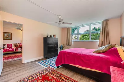8930 S Hollybrook Boulevard #209, Pembroke Pines, FL 33025 - Photo 4