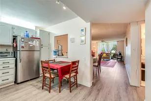 8930 S Hollybrook Blvd, Pembroke Pines, FL 33025 - Photo 10