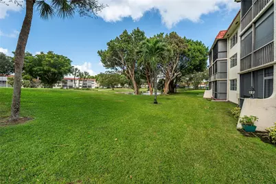 8930 S Hollybrook Boulevard #209, Pembroke Pines, FL 33025 - Photo 16