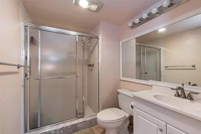 8930 S Hollybrook Boulevard #209, Pembroke Pines, FL 33025 - Photo 12