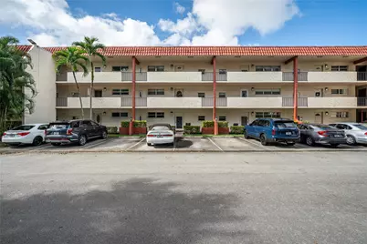 8930 S Hollybrook Boulevard #209, Pembroke Pines, FL 33025 - Photo 18