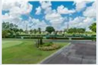 8930 S Hollybrook Boulevard #209, Pembroke Pines, FL 33025 - Photo 38