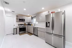 131 NW 72nd Way, Hollywood, FL 33024 - Photo 16