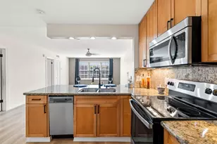 2420 SE 17 Unit, Fort Lauderdale, FL 33019 - Photo 4