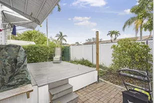 5670 SW Cypress Dr, Fort Lauderdale, FL 33312 - Photo 12