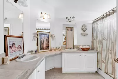 2405 Kelly, Sebastian, FL 32958 - Photo 8