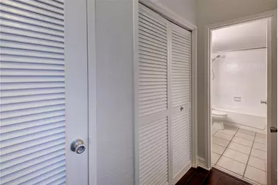 1000 West Avenue #1405, Miami Beach, FL 33139 - Photo 14