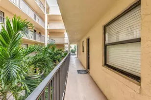 890 N Federal Hwy, Lantana, FL 33462 - Photo 2