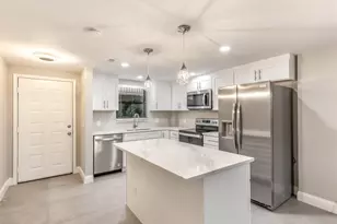 890 N Federal Hwy, Lantana, FL 33462 - Photo 8