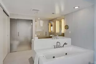 3101 Bayshore Dr, Fort Lauderdale, FL 33304 - Photo 34