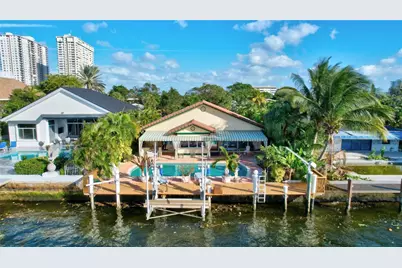 305 S Riverside Drive, Pompano Beach, FL 33062 - Photo 2