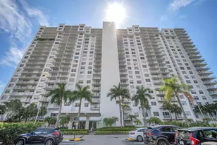 2801 NE 183rd St, Aventura, FL 33160 - Photo 28